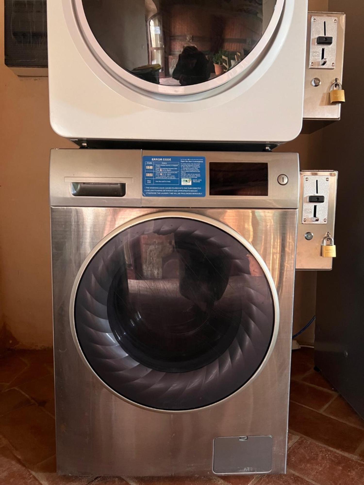 Ostello Contessa Ava Dei Lambardi Monteriggioni Buitenkant foto
