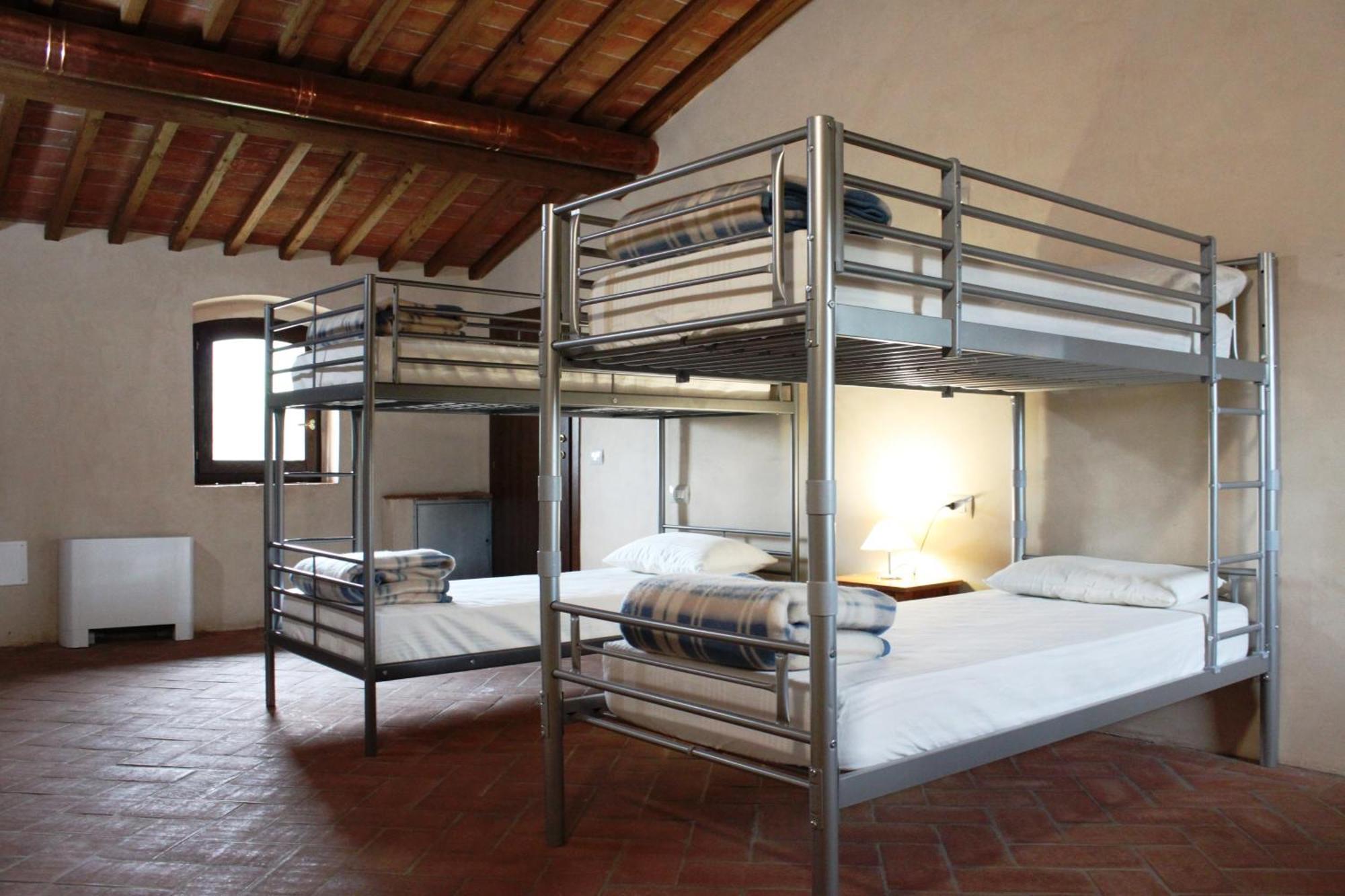 Ostello Contessa Ava Dei Lambardi Monteriggioni Buitenkant foto